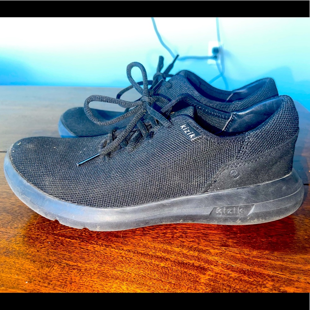Kizik comfort sneakers